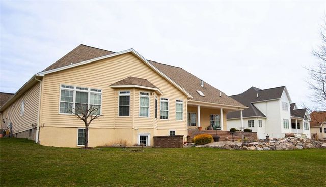 27 Bellaqua Estates Court, Chili, NY 14624