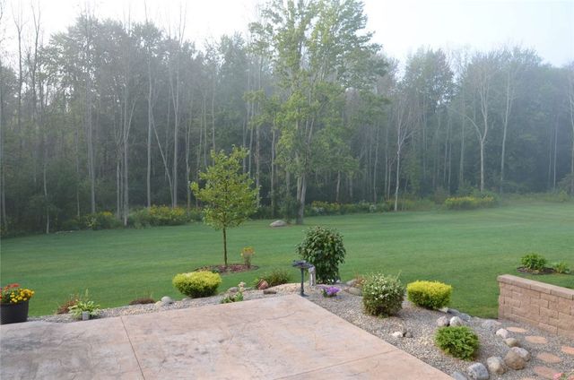 27 Bellaqua Estates Court, Chili, NY 14624