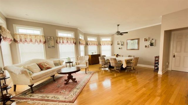 27 Bellaqua Estates Court, Chili, NY 14624