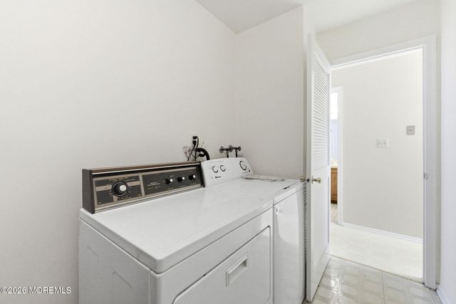 2 Essex Drive, Little Silver, NJ 07739