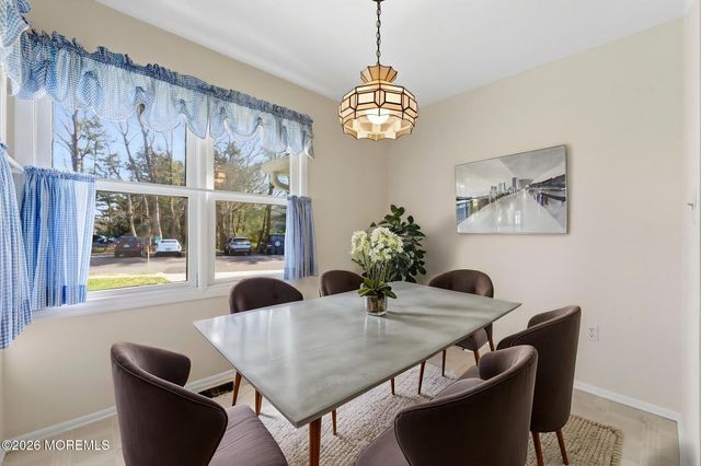 2 Essex Drive, Little Silver, NJ 07739