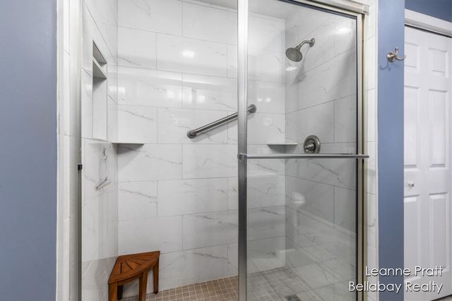 6525 Woods Trail Drive, Delton, MI 49046