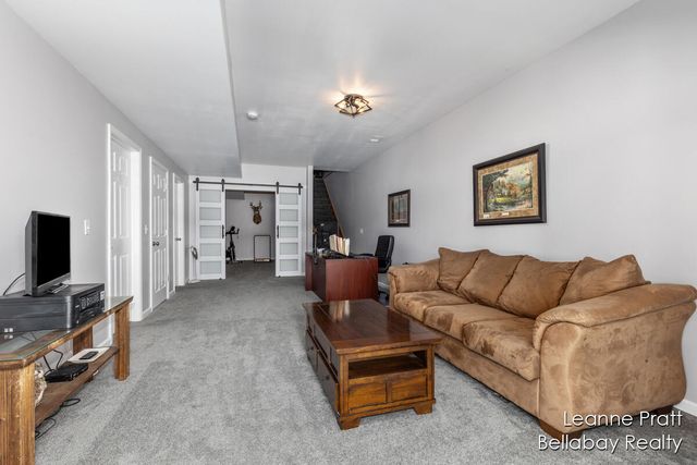 6525 Woods Trail Drive, Delton, MI 49046