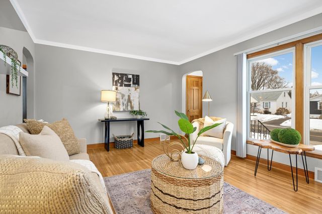 3230 Stinson Boulevard, Minneapolis, MN 55418