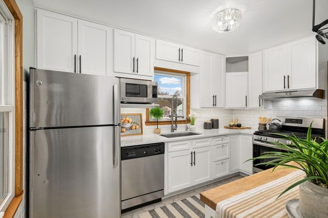 3230 Stinson Boulevard, Minneapolis, MN 55418