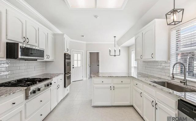 36442 Manchac Trace Ave, Prairieville, LA 70769