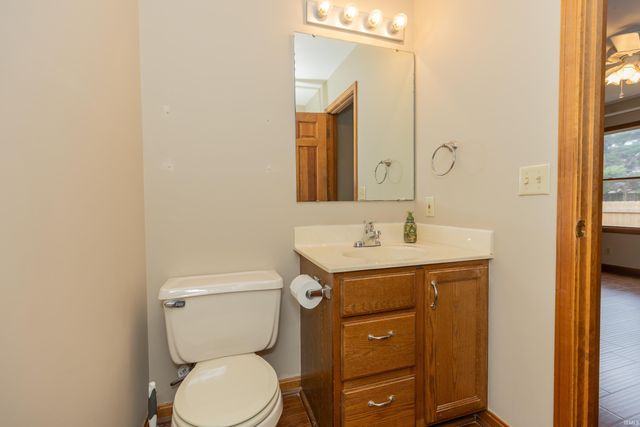 437 Hollybush Lane, Evansville, IN 47715