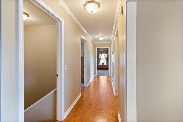 85 Sharon Ln, Lafayette, TN 37083