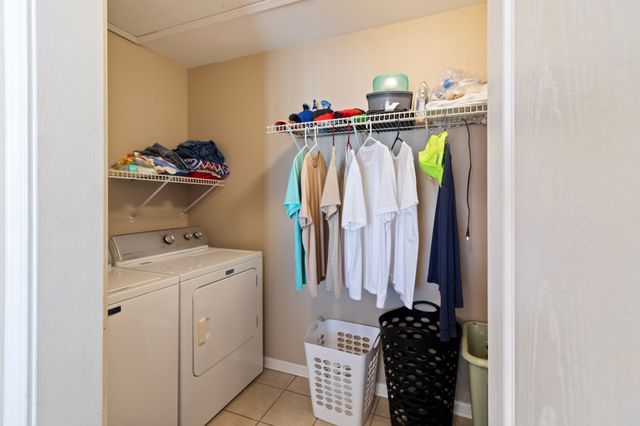 85 Sharon Ln, Lafayette, TN 37083