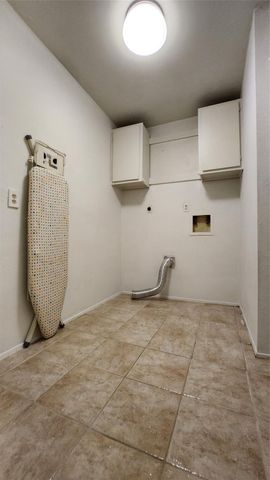 7314 El Cresta Drive, Houston, TX 77083