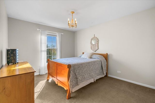 4020 Bunker Hill Drive, Algonquin, IL 60102