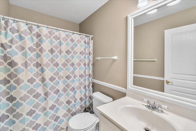 4020 Bunker Hill Drive, Algonquin, IL 60102