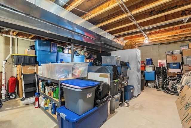 4020 Bunker Hill Drive, Algonquin, IL 60102