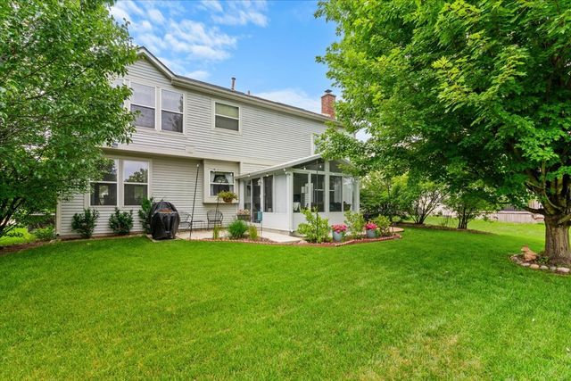 4020 Bunker Hill Drive, Algonquin, IL 60102