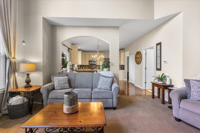 4020 Bunker Hill Drive, Algonquin, IL 60102