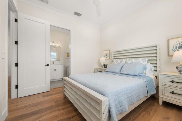 1815 S LAKE SHORE DRIVE, Sarasota, FL 34231