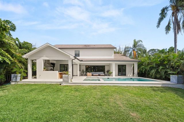 1815 S LAKE SHORE DRIVE, Sarasota, FL 34231