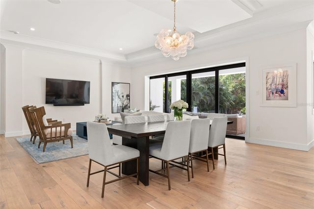 1815 S LAKE SHORE DRIVE, Sarasota, FL 34231