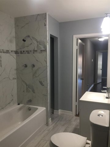 1425 Confederate Road Road, Houston, TX 77055