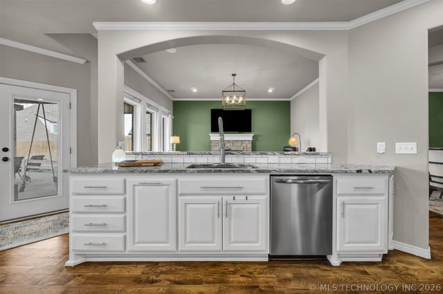 17161 E 42nd Street, Tulsa, OK 74134