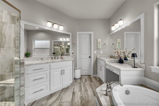 17161 E 42nd Street, Tulsa, OK 74134