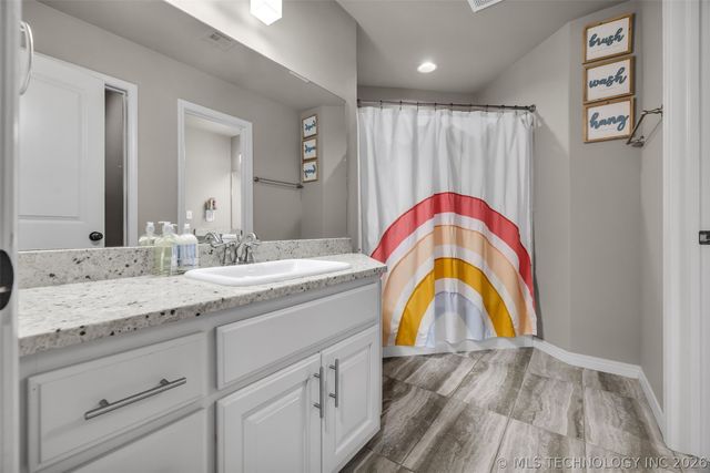 17161 E 42nd Street, Tulsa, OK 74134