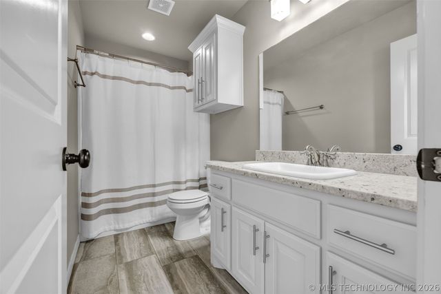 17161 E 42nd Street, Tulsa, OK 74134