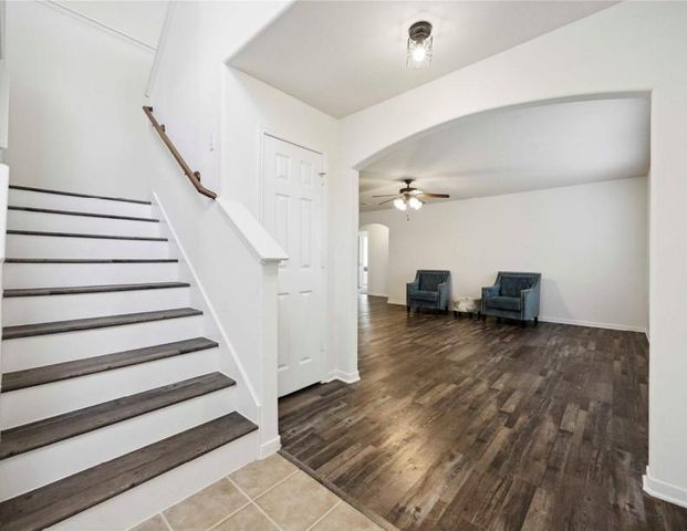 4614 Bridgestone Path Drive, Spring, TX 77388