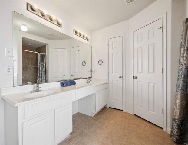 4614 Bridgestone Path Drive, Spring, TX 77388