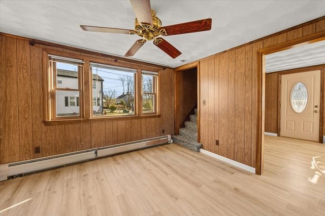 550 Middleboro Avenue, Taunton, MA 02718