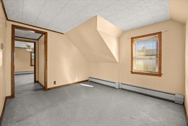 550 Middleboro Avenue, Taunton, MA 02718