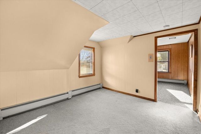 550 Middleboro Avenue, Taunton, MA 02718