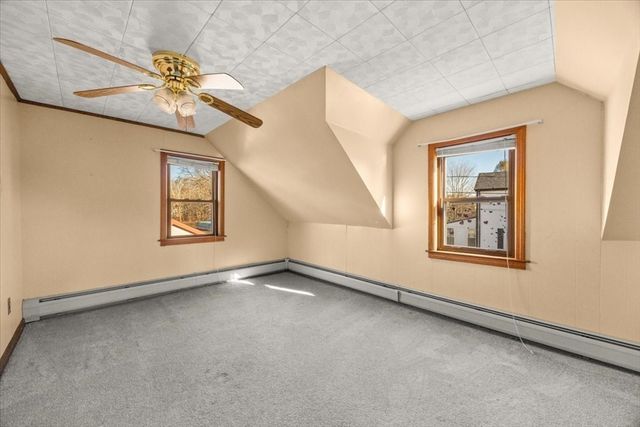 550 Middleboro Avenue, Taunton, MA 02718