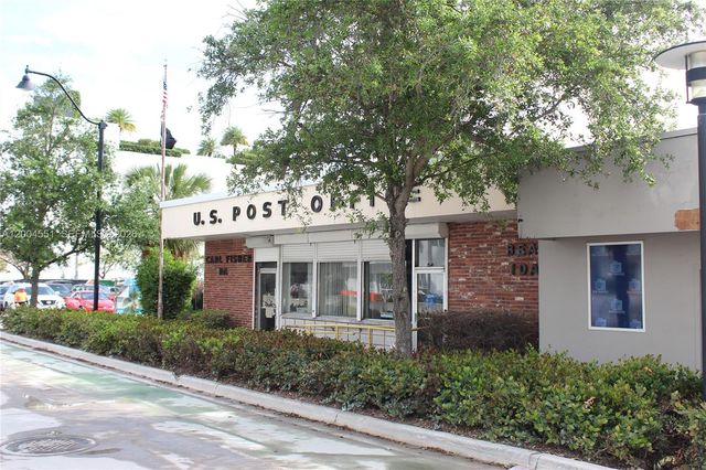 1661 West Avenue, Miami Beach, FL 33139