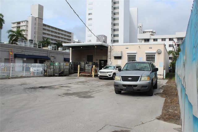 1661 West Avenue, Miami Beach, FL 33139