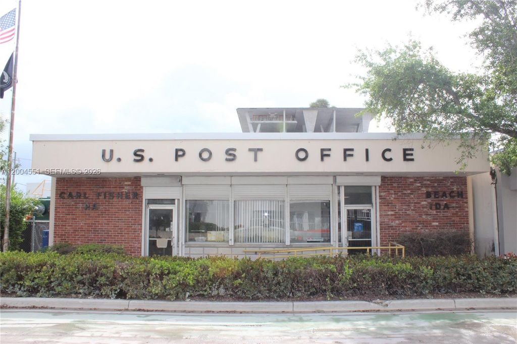 1661 West Avenue, Miami Beach, FL 33139