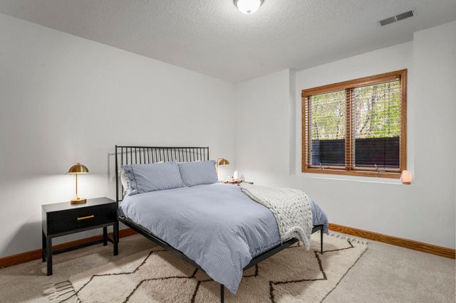 300 Dearborn Court, Edina, MN 55343