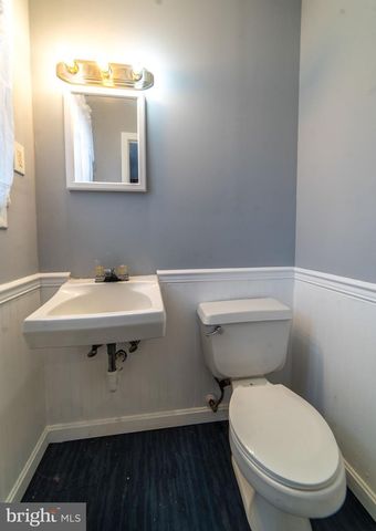 2602 GRAY MANOR, Baltimore, MD 21222