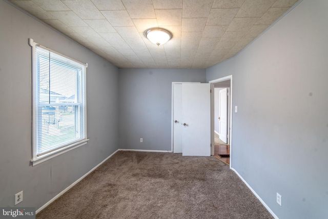 2602 GRAY MANOR, Baltimore, MD 21222