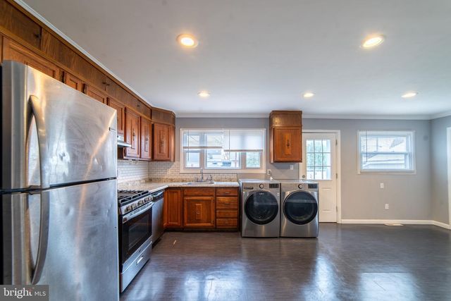 2602 GRAY MANOR, Baltimore, MD 21222