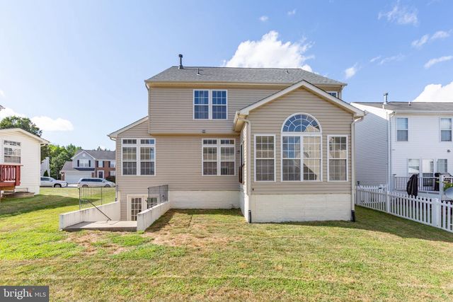 9330 BIRCH CLIFF DR, Fredericksburg, VA 22407