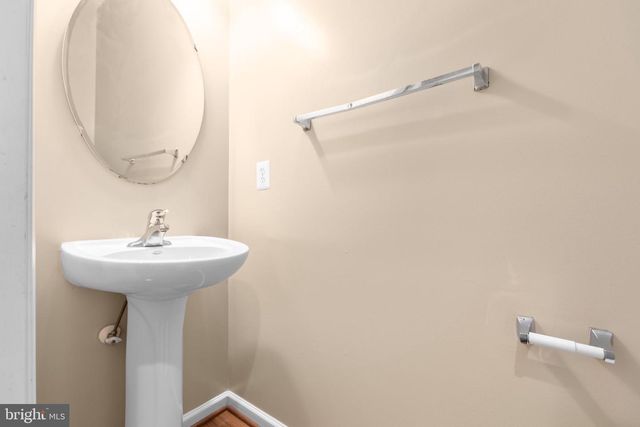 9330 BIRCH CLIFF DR, Fredericksburg, VA 22407