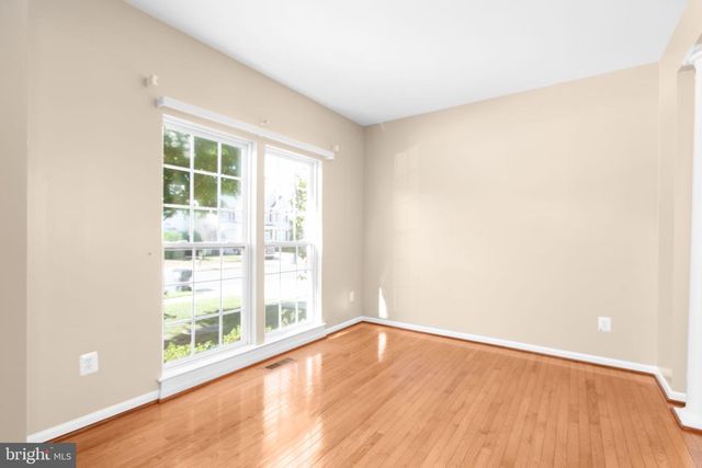 9330 BIRCH CLIFF DR, Fredericksburg, VA 22407