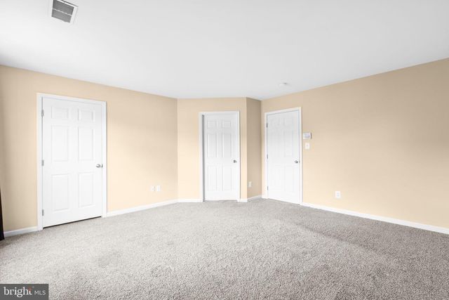 9330 BIRCH CLIFF DR, Fredericksburg, VA 22407