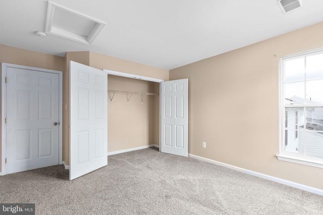 9330 BIRCH CLIFF DR, Fredericksburg, VA 22407