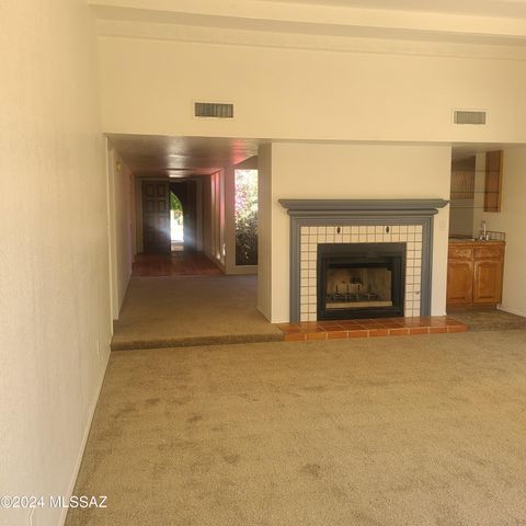 4962 E South Regency Circle, Tucson, AZ 85710