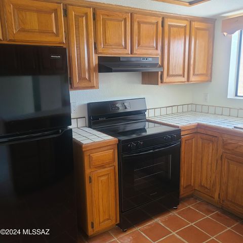 4962 E South Regency Circle, Tucson, AZ 85710