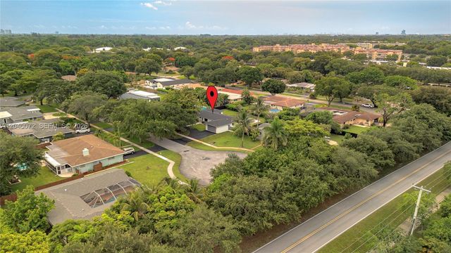 6940 NW 6th St, Plantation, FL 33317