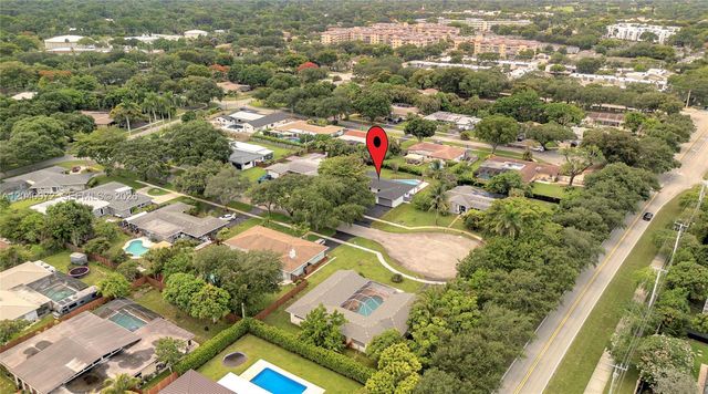 6940 NW 6th St, Plantation, FL 33317