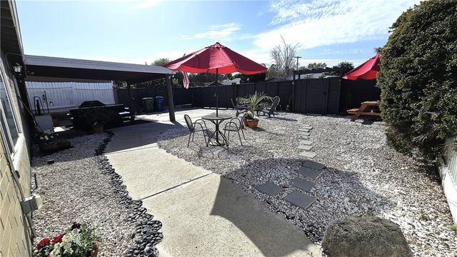 6704 Rhea Avenue, Reseda, CA 91335